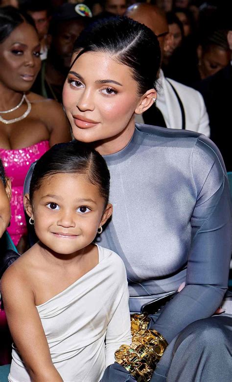 how old was kylie when she had stormi|travis scott daughter age.